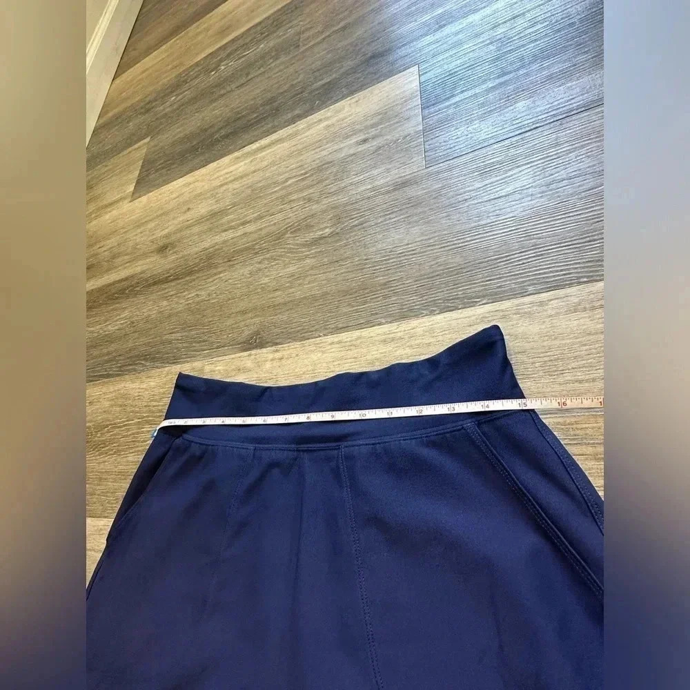 NIKE Women’s Navy Blue Golf Tennis Active Wear Skirt With Shorts Size Medium - Picture 4 of 9